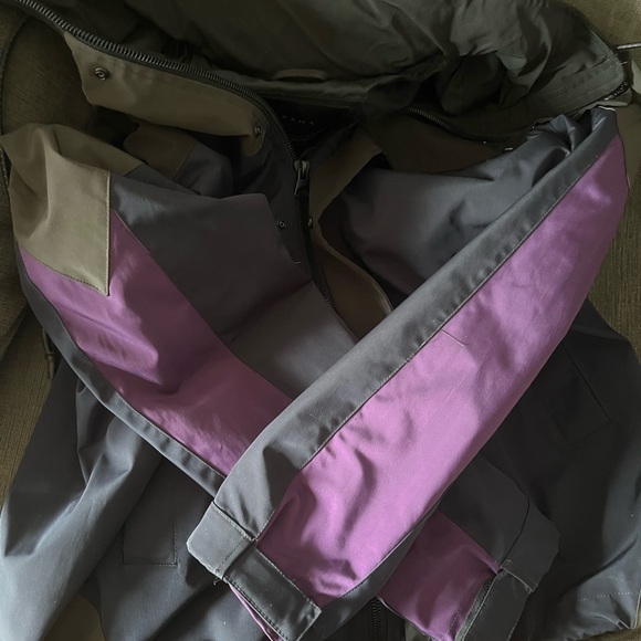 Zara rain jacket - Picture 6 of 6
